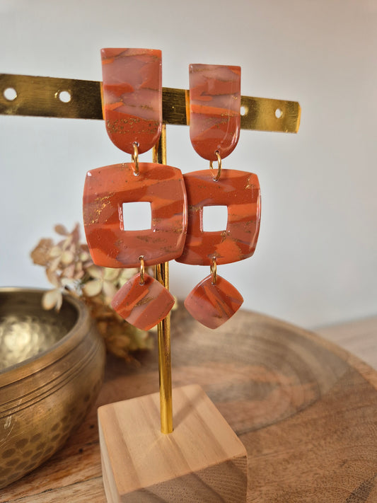 Boucles doreilles orange argile