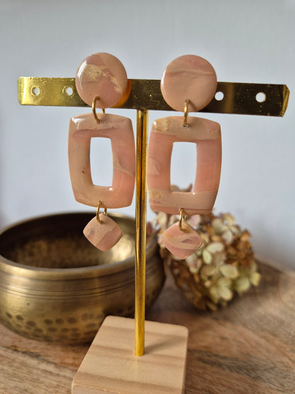 Boucles d'oreilles beige